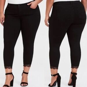 Torrid Black Ankle Skinny Lace Hem Denim Jeans Women's Plus Size 16 H13659